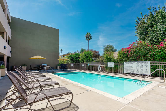 California Villages Valley Village | Apartment and Community Amenities